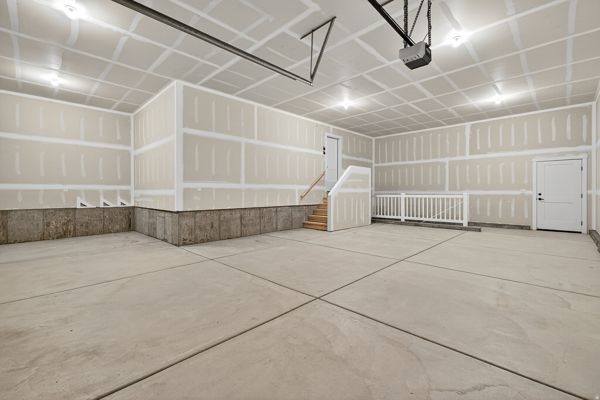 RIVERWOOD - Residential