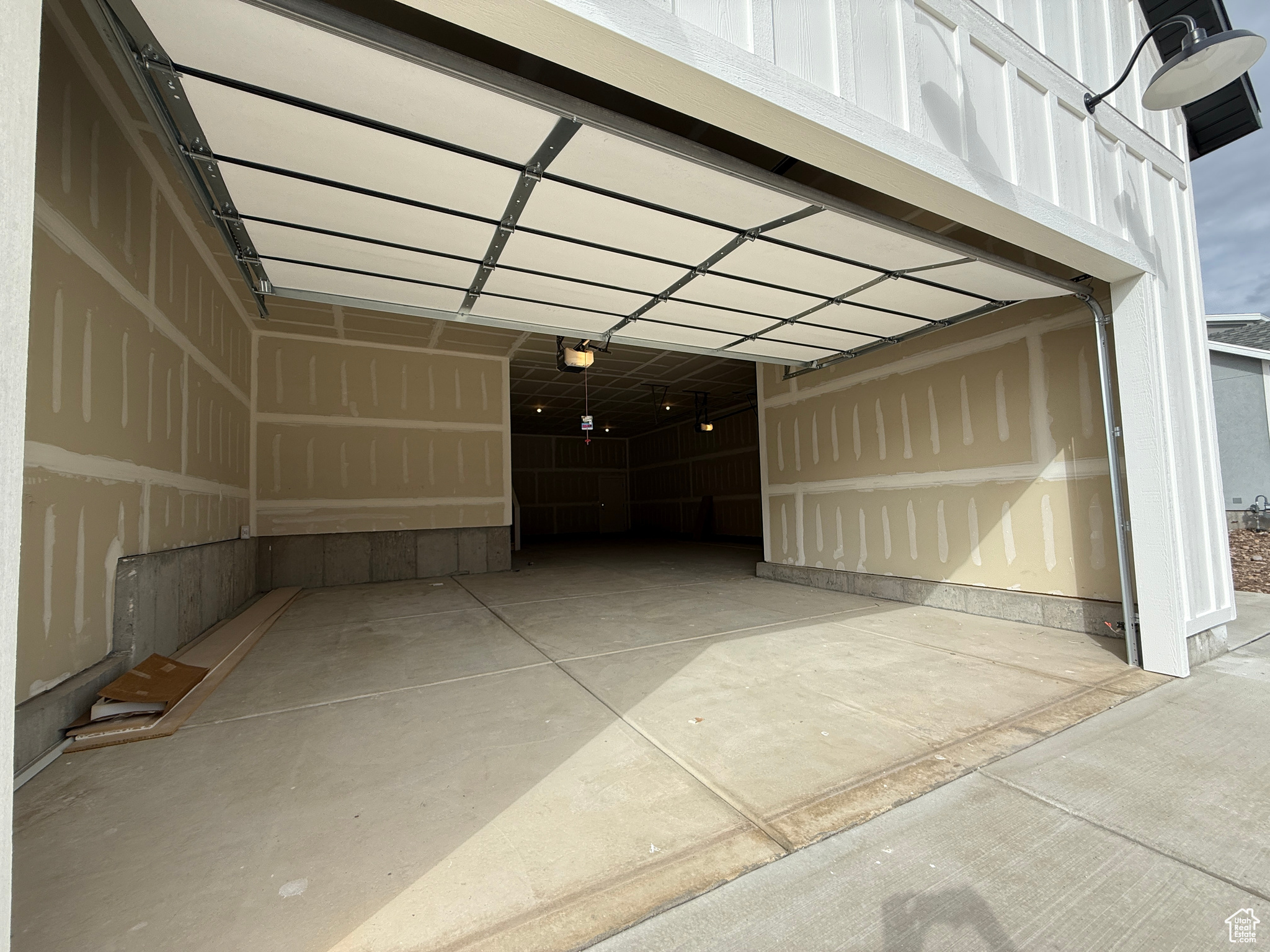 RIVERWOOD - Residential