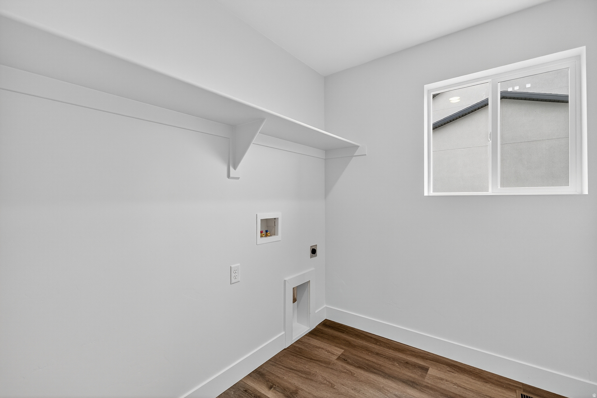 RIVERWOOD - Residential