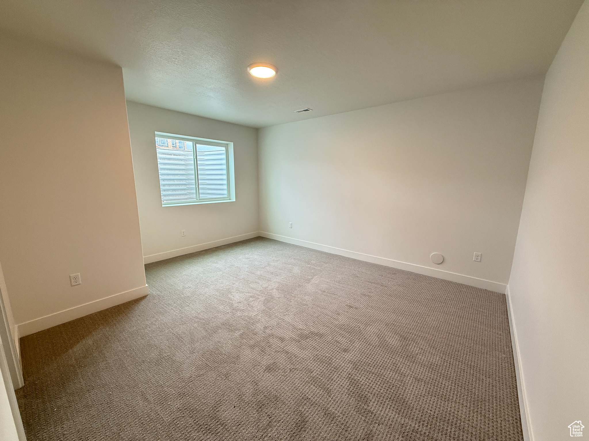 RIVERWOOD - Residential