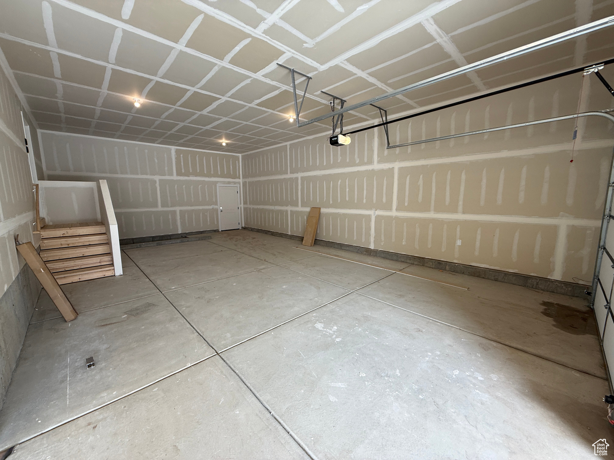 RIVERWOOD - Residential