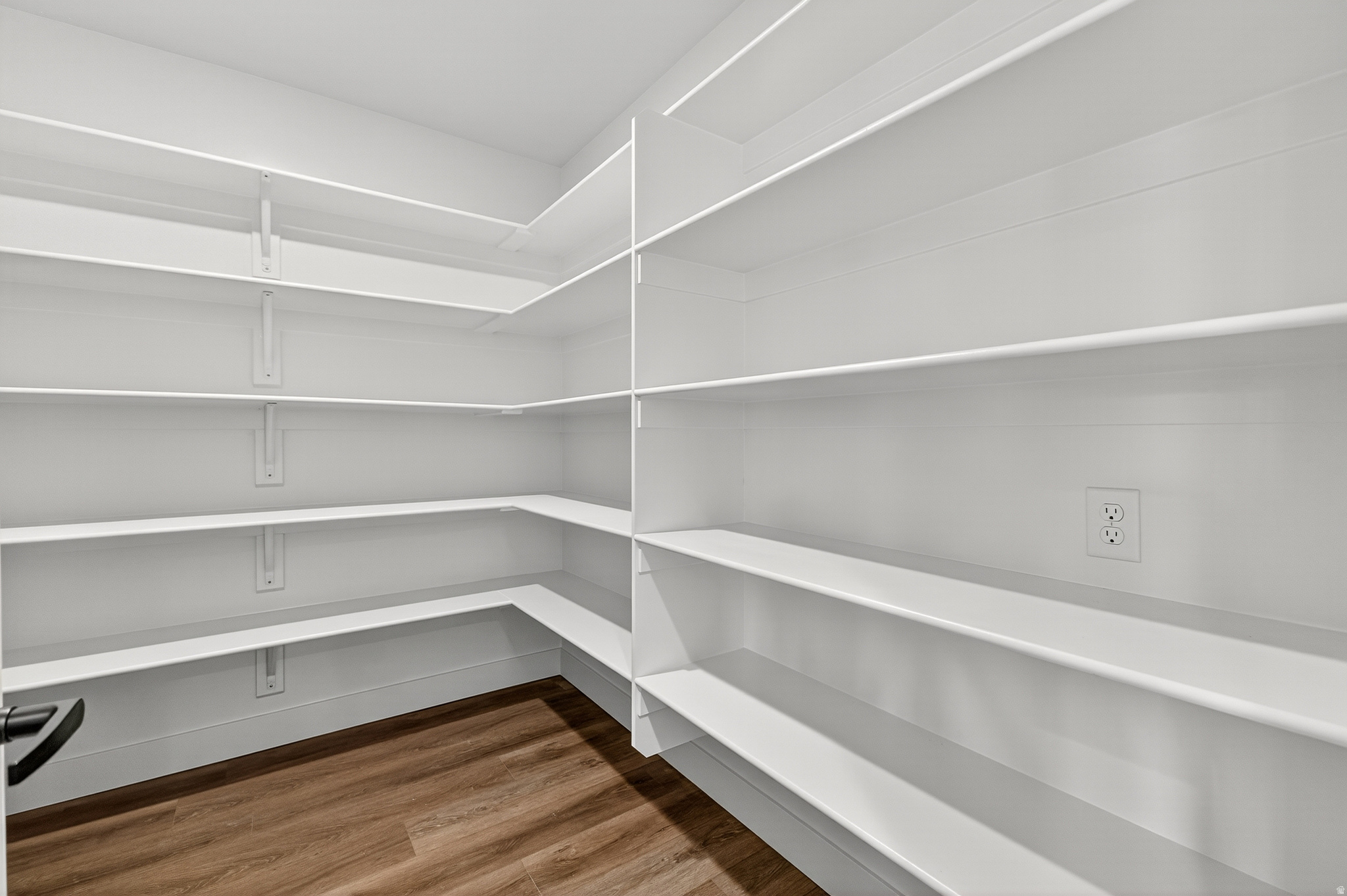 RIVERWOOD - Residential