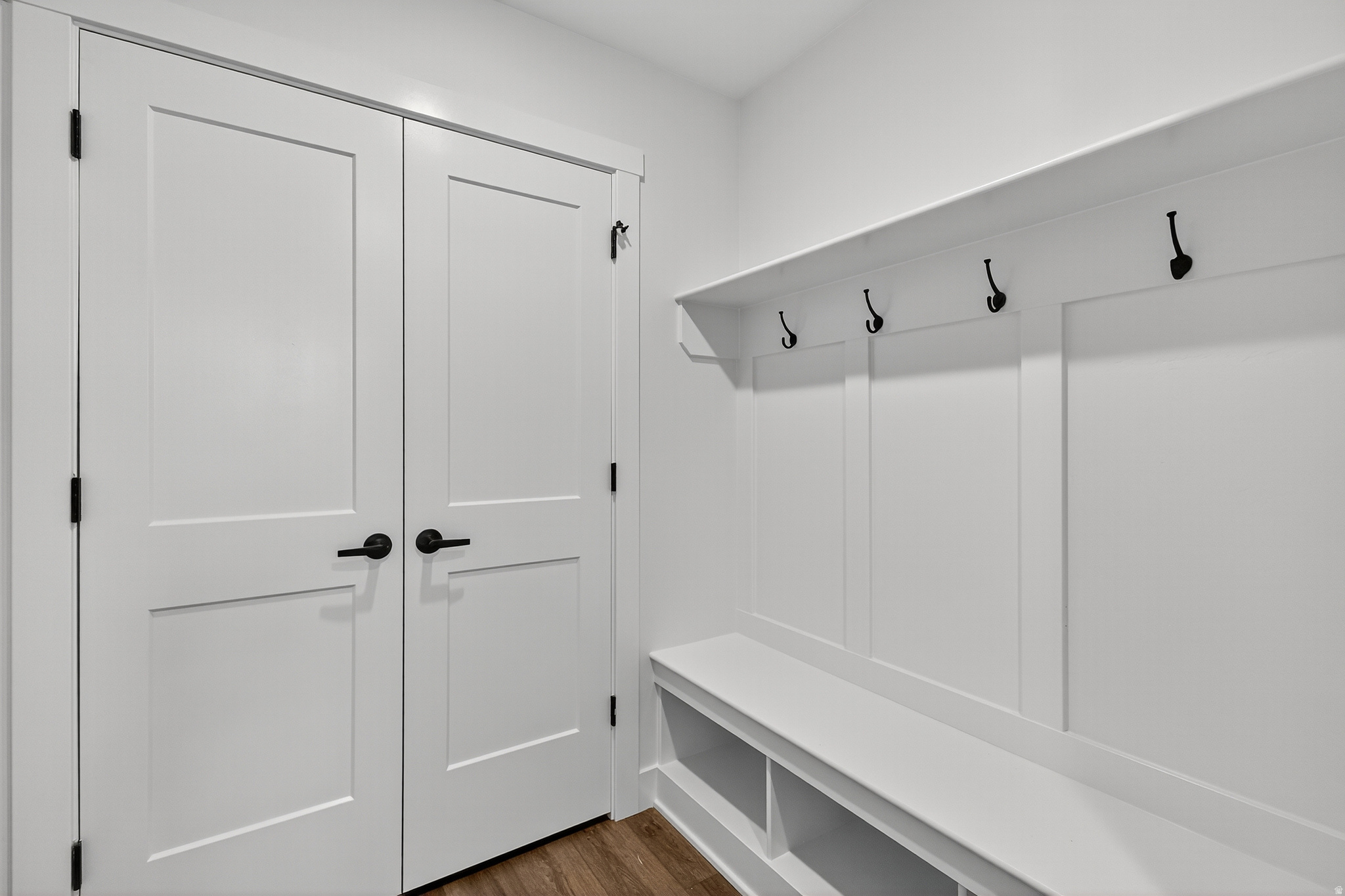 RIVERWOOD - Residential