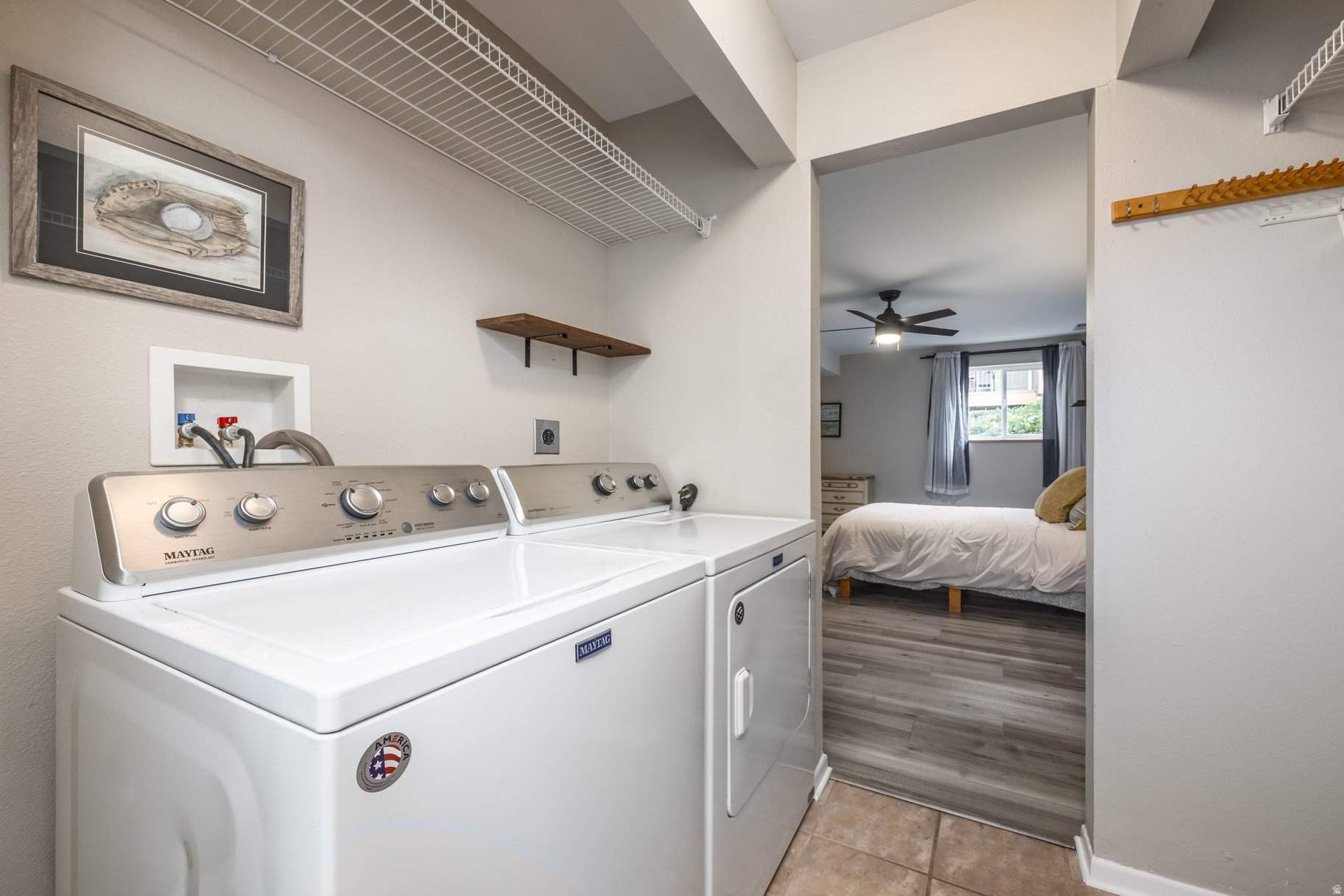 WOOD HOLLOW - Residential