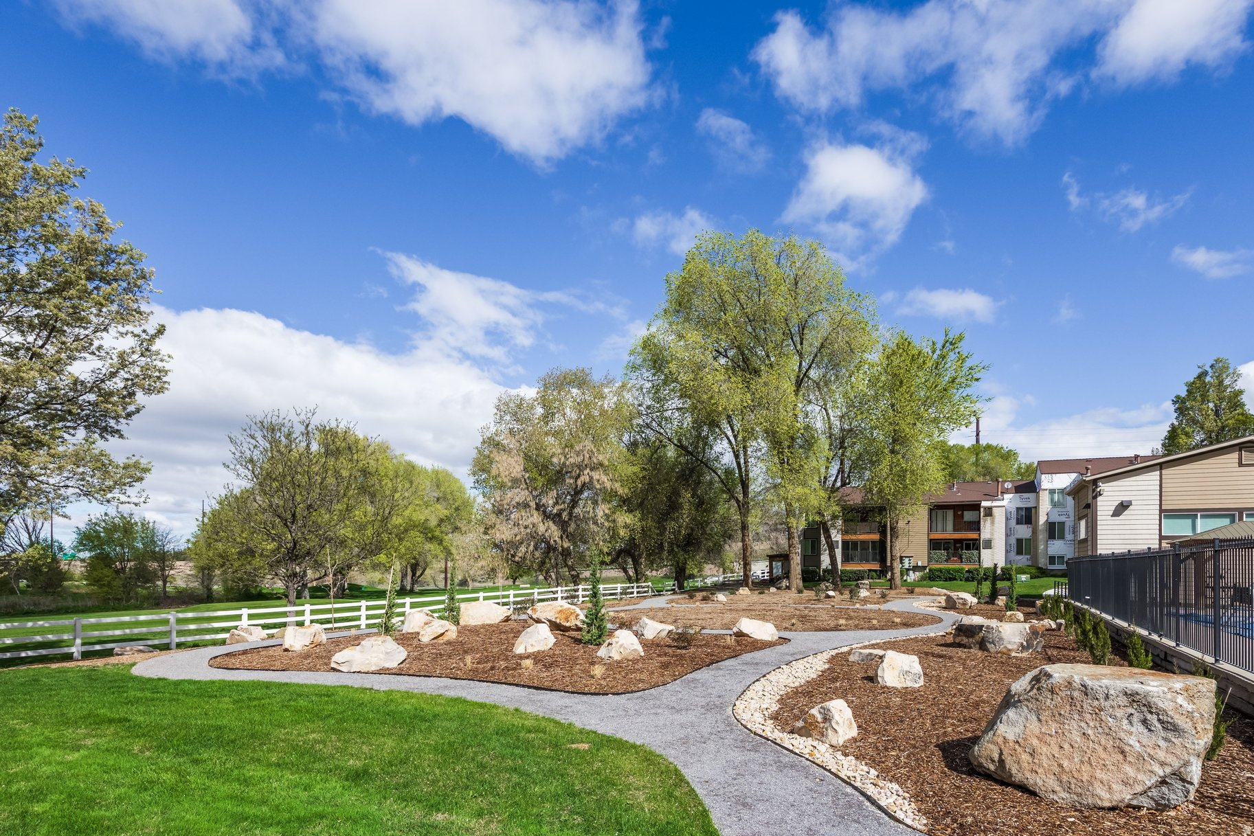 WOOD HOLLOW - Residential