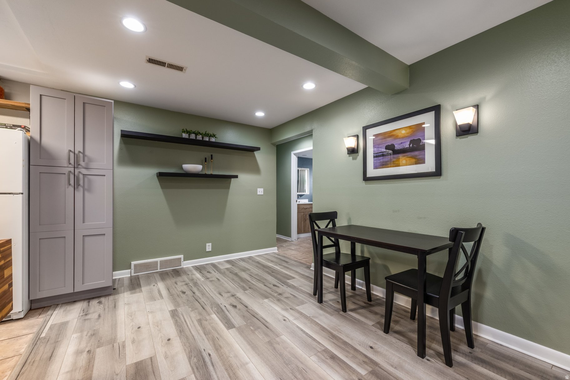 WOOD HOLLOW - Residential