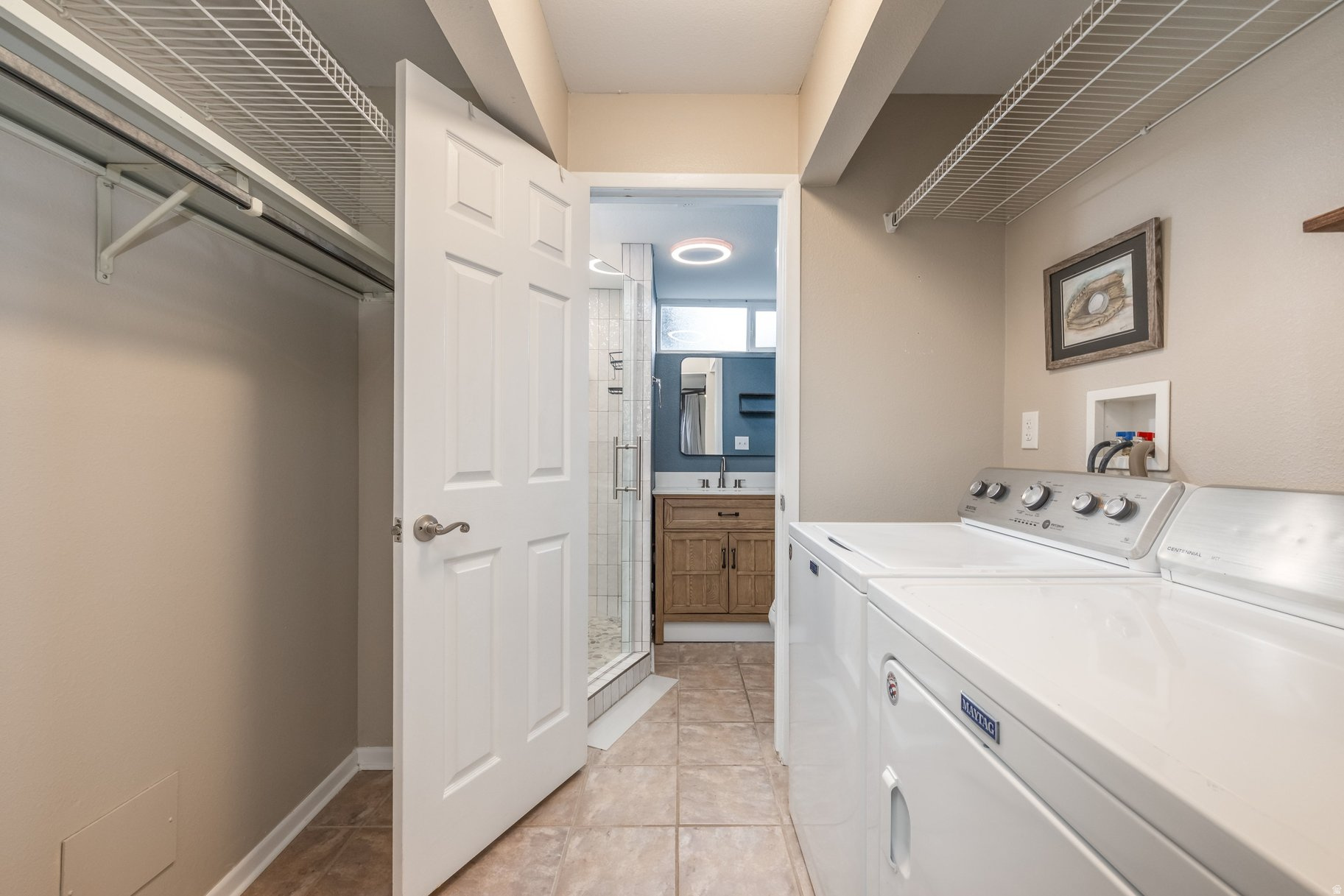 WOOD HOLLOW - Residential