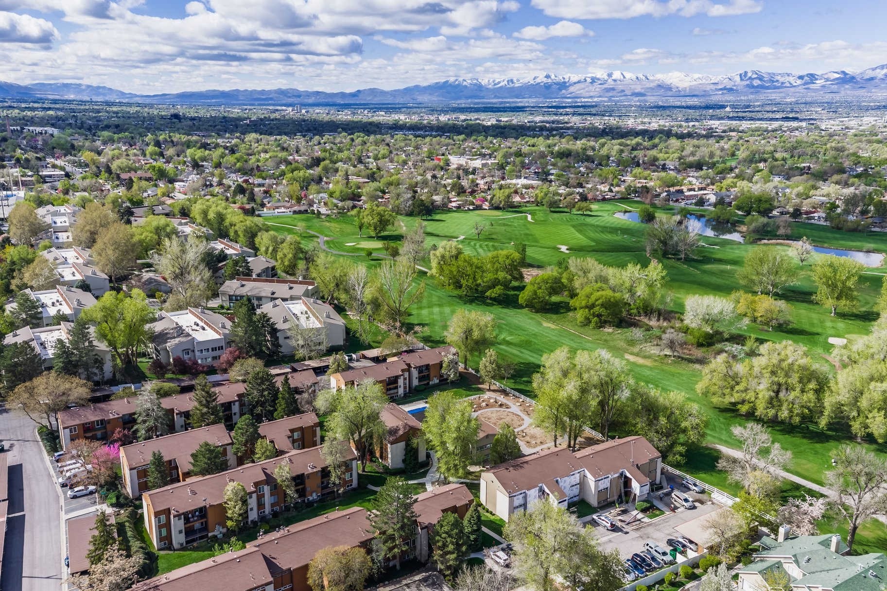 WOOD HOLLOW - Residential