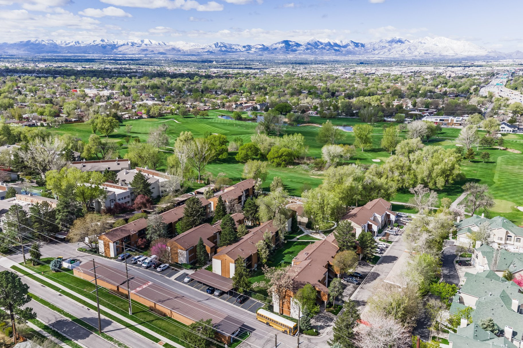 WOOD HOLLOW - Residential