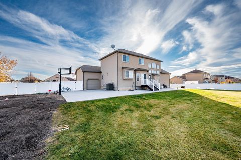 Tiny photo for 3610 W 4475 S, West Haven, UT 84401 (MLS # 2124631)