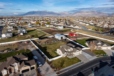 Tiny photo for 3610 W 4475 S, West Haven, UT 84401 (MLS # 2124631)