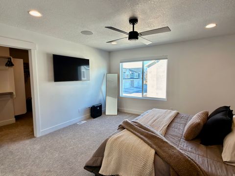 Tiny photo for 1705 W 2770 S, Syracuse, UT 84075 (MLS # 2139995)