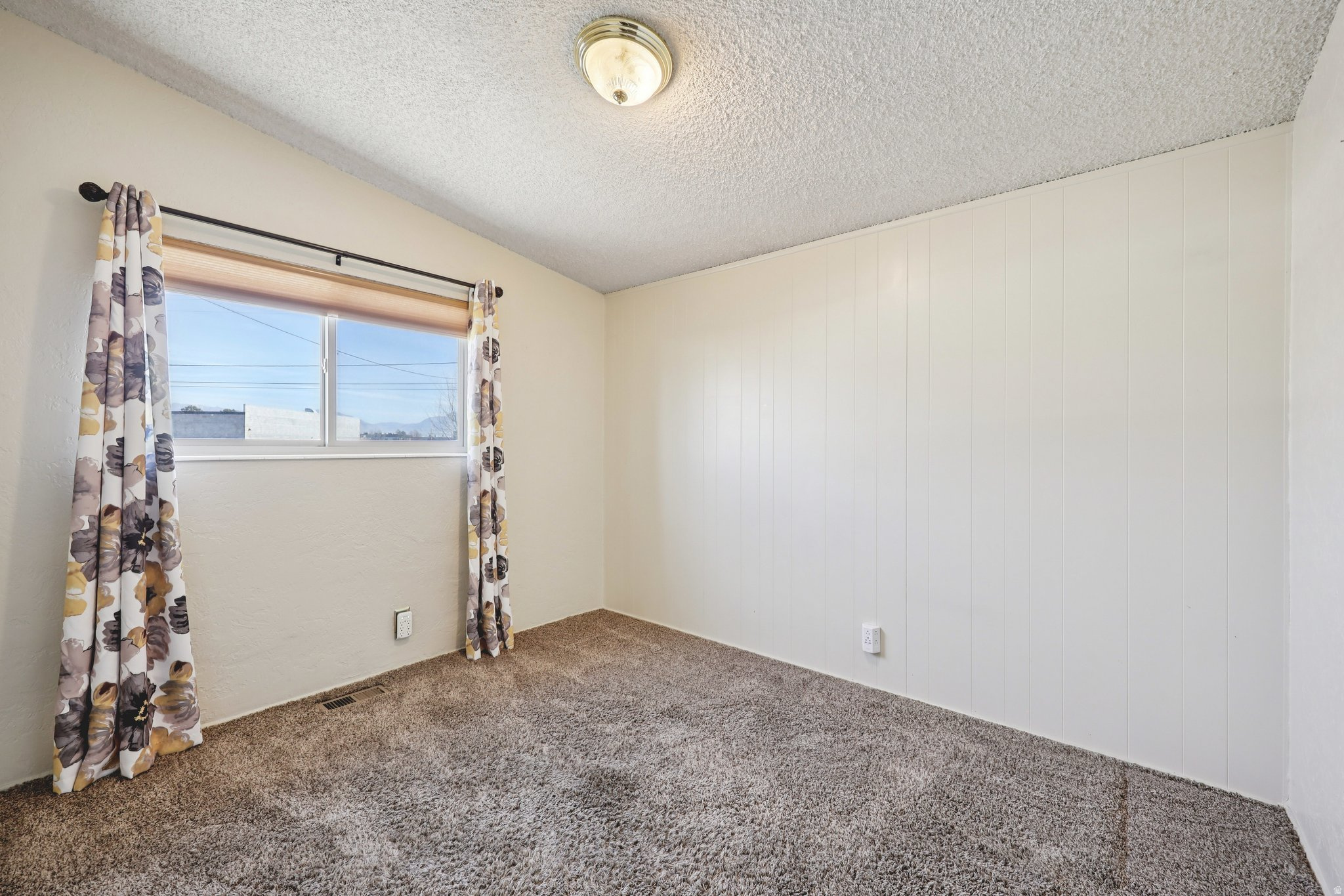 RIDGELAND ACRES - Residential