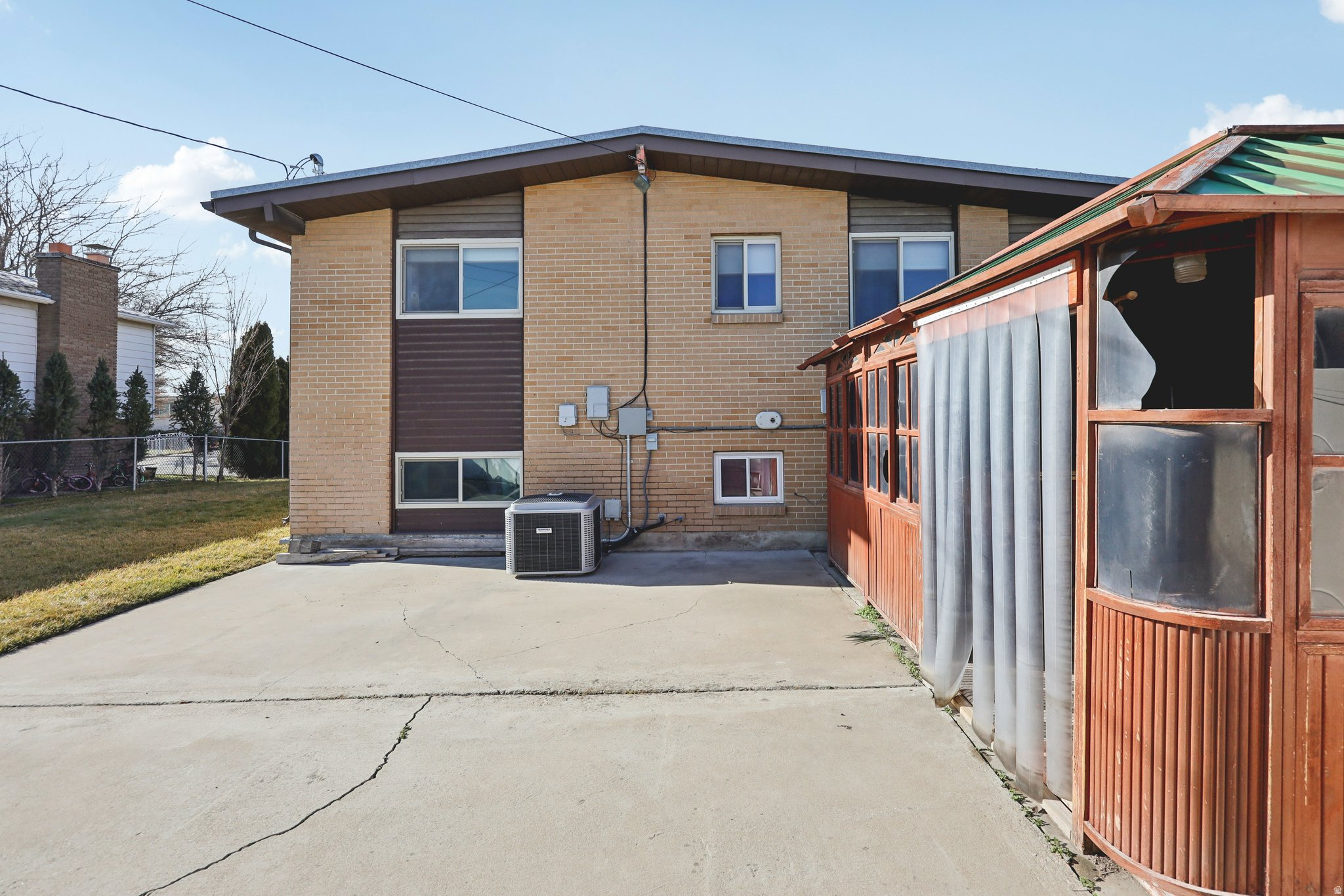 RIDGELAND ACRES - Residential