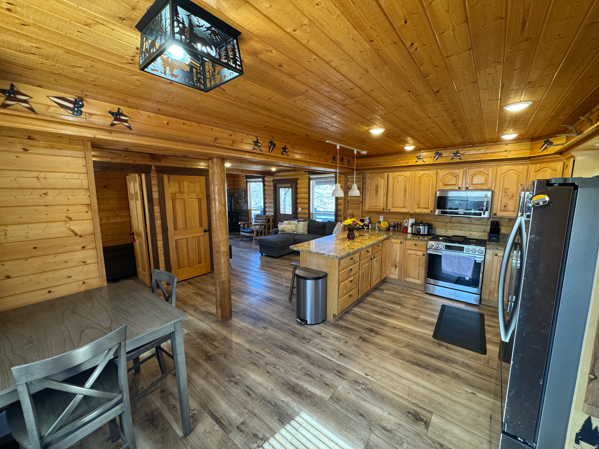 TIMBER LAKES - Residential