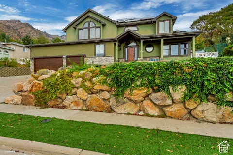 Photo of 6501 S CANYON CREST DR, Holladay, UT 84121 (MLS # 2190164)