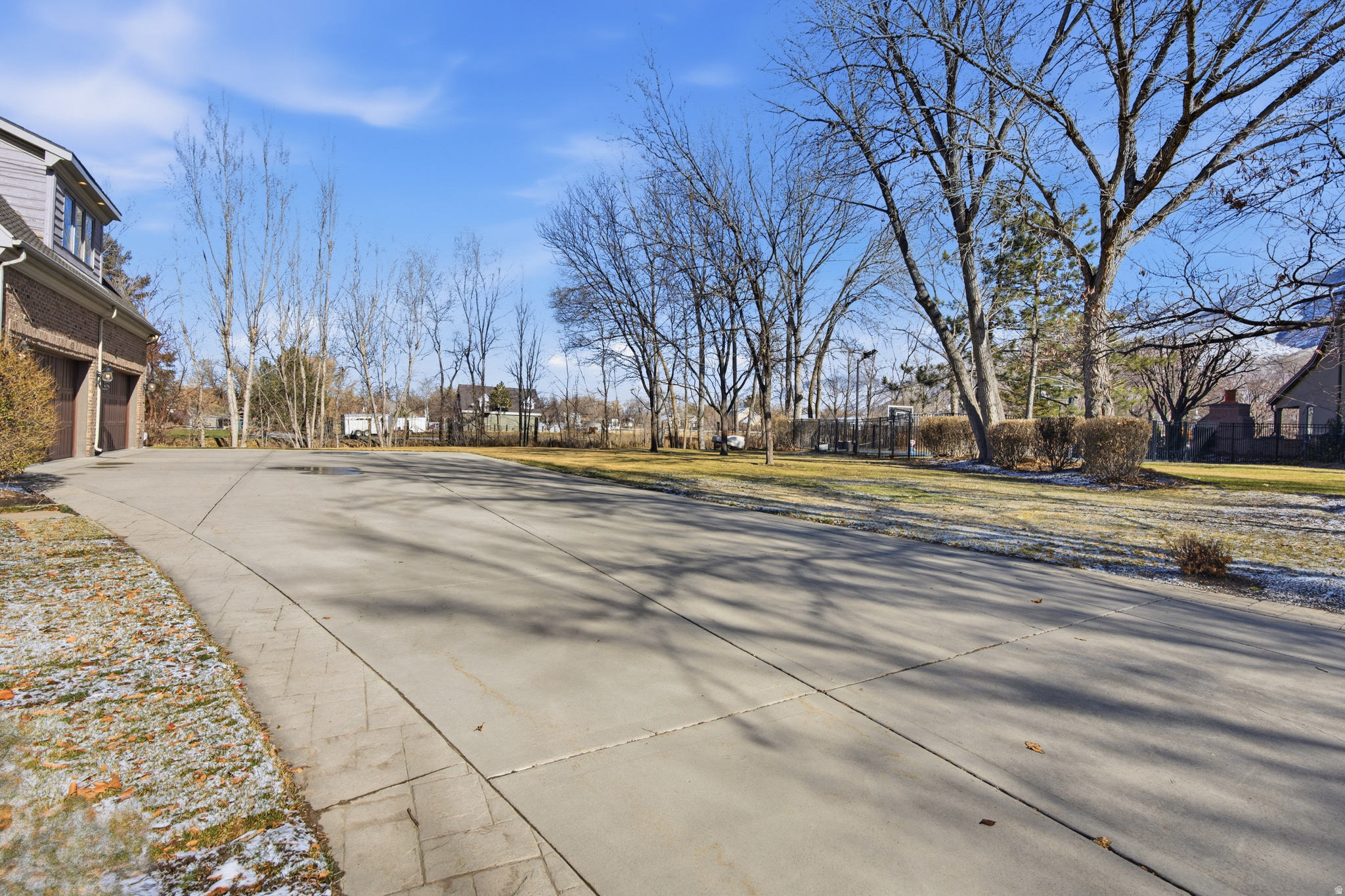 WILD ROSE - Residential