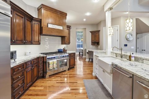 Tiny photo for 963 E OLD ENGLISH RD S, Draper, UT 84020 (MLS # 2118607)