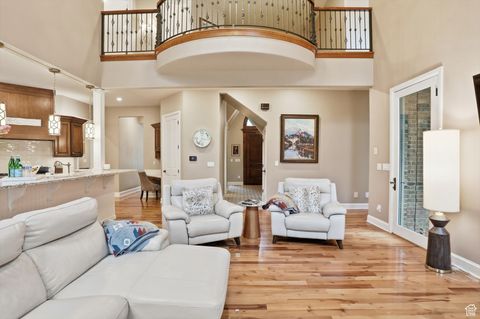Tiny photo for 963 E OLD ENGLISH RD S, Draper, UT 84020 (MLS # 2118607)
