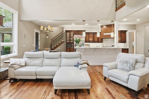 Tiny photo for 963 E OLD ENGLISH RD S, Draper, UT 84020 (MLS # 2118607)