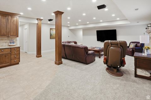 Tiny photo for 963 E OLD ENGLISH RD S, Draper, UT 84020 (MLS # 2118607)