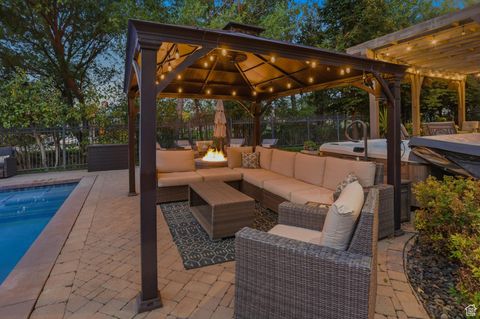 Tiny photo for 963 E OLD ENGLISH RD S, Draper, UT 84020 (MLS # 2118607)