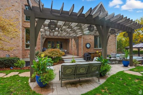 Tiny photo for 963 E OLD ENGLISH RD S, Draper, UT 84020 (MLS # 2118607)