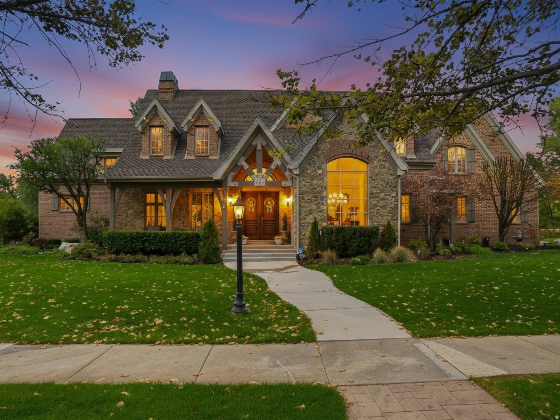 WILD ROSE - Residential