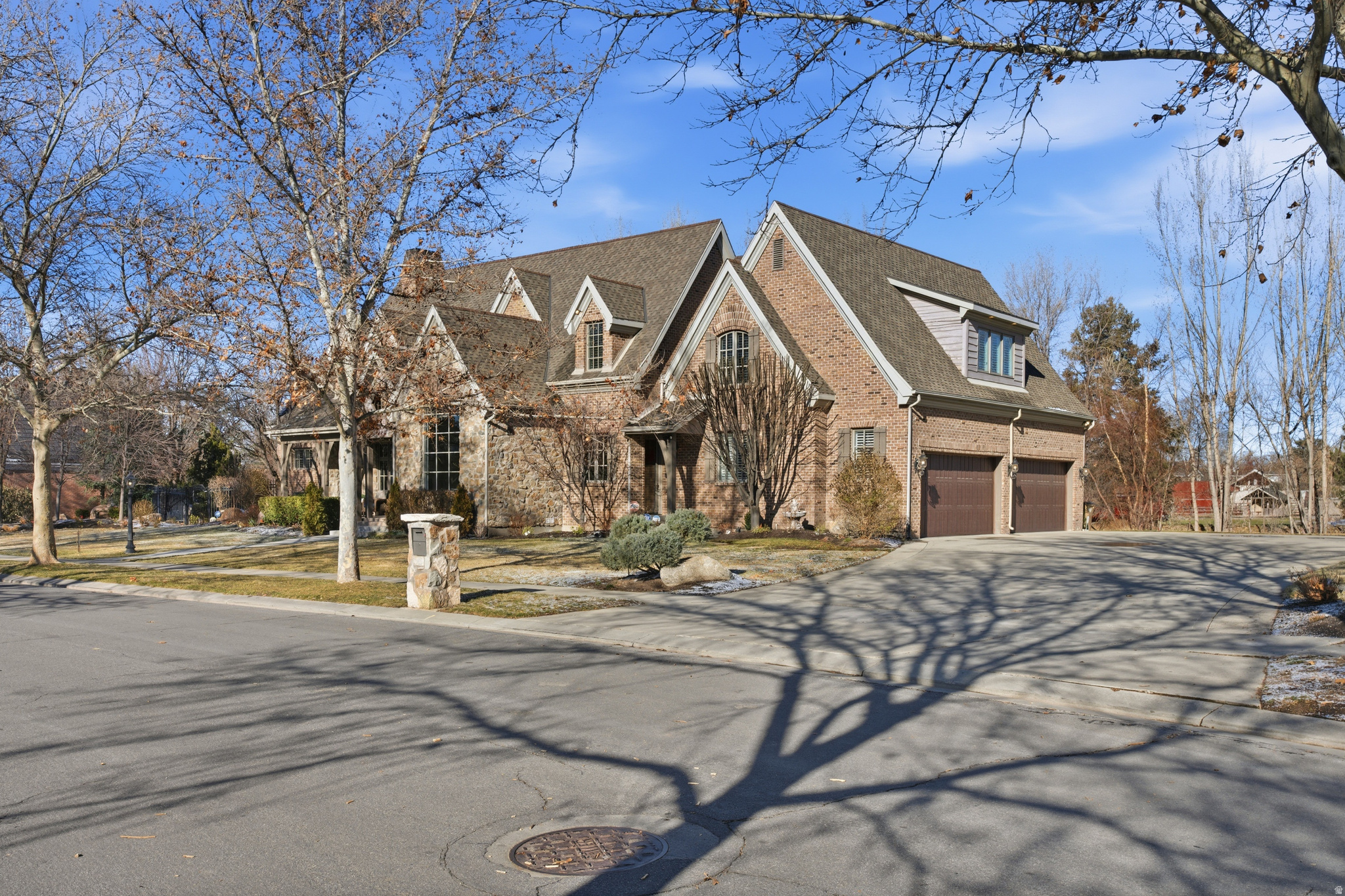 WILD ROSE - Residential