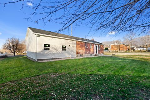 Tiny photo for 53 W 1800 S, Bountiful, UT 84010 (MLS # 2127394)