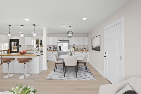 Tiny photo for 53 W 1800 S, Bountiful, UT 84010 (MLS # 2127394)