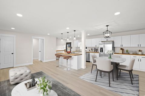 Tiny photo for 53 W 1800 S, Bountiful, UT 84010 (MLS # 2127394)