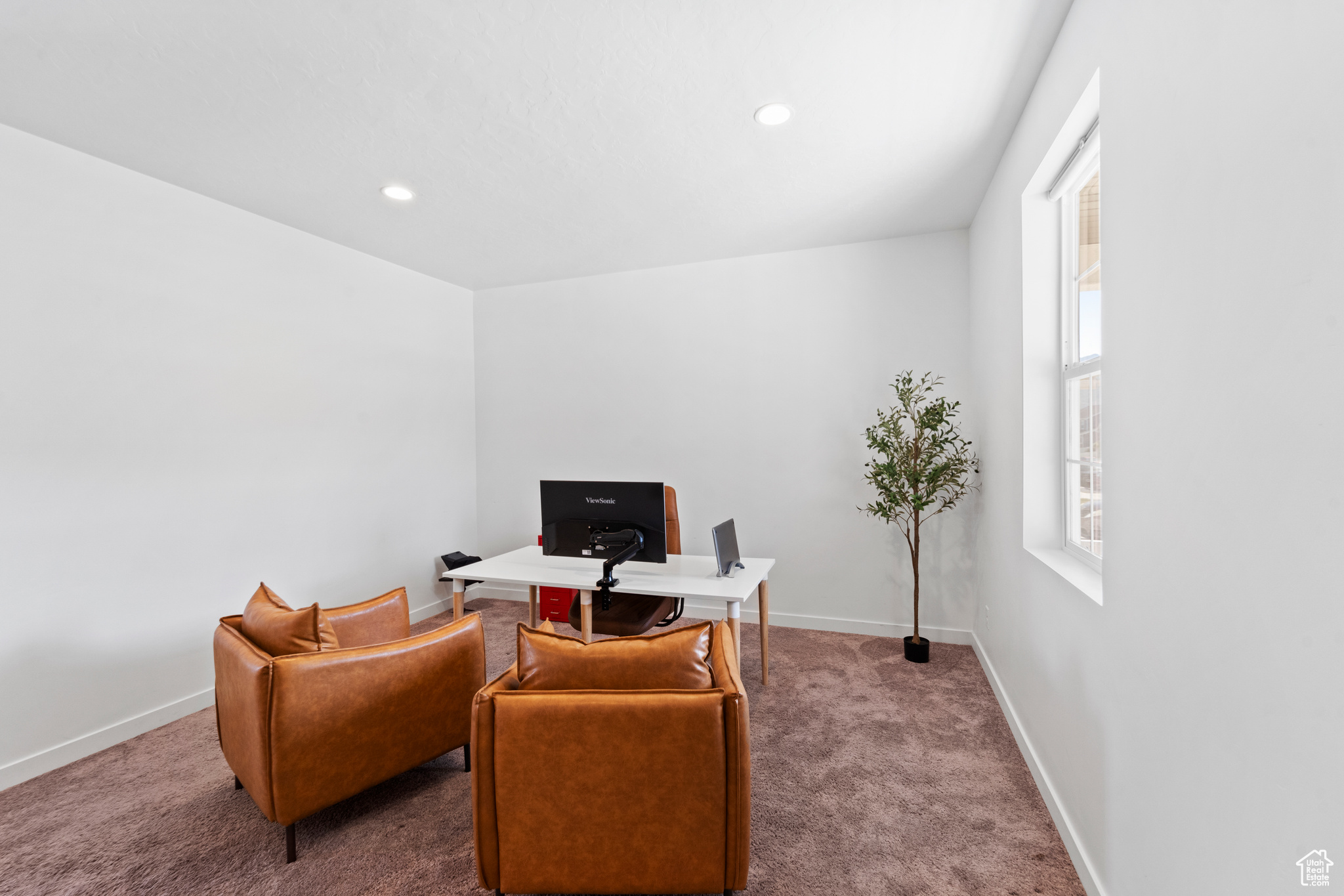 47 E Broxburn Way, Tooele, Utah image 2