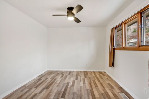 Tiny photo for 1638 COUNTRY HILLS DR, Ogden, UT 84403 (MLS # 2137357)