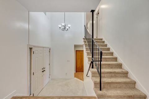 Tiny photo for 1638 COUNTRY HILLS DR, Ogden, UT 84403 (MLS # 2137357)