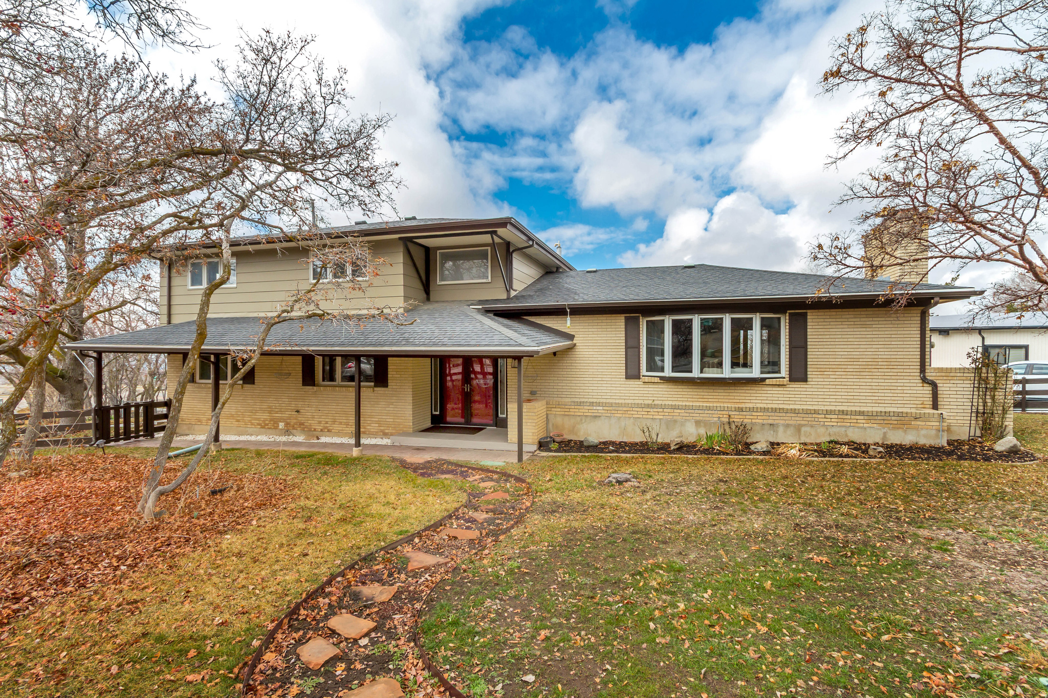 BONA VILLA PARK - Residential