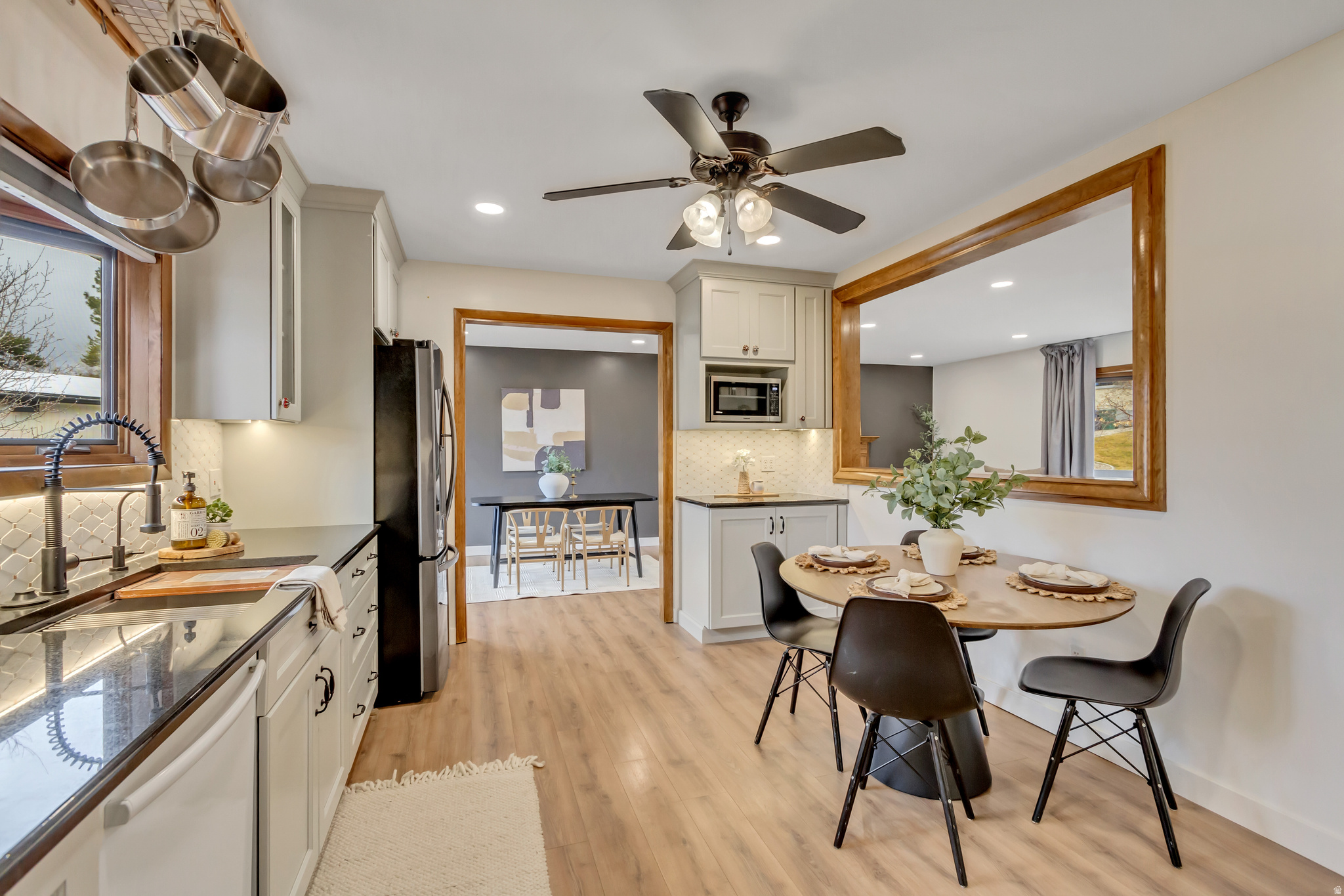 BONA VILLA PARK - Residential