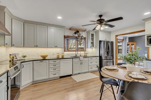 Tiny photo for 1638 COUNTRY HILLS DR, Ogden, UT 84403 (MLS # 2137357)