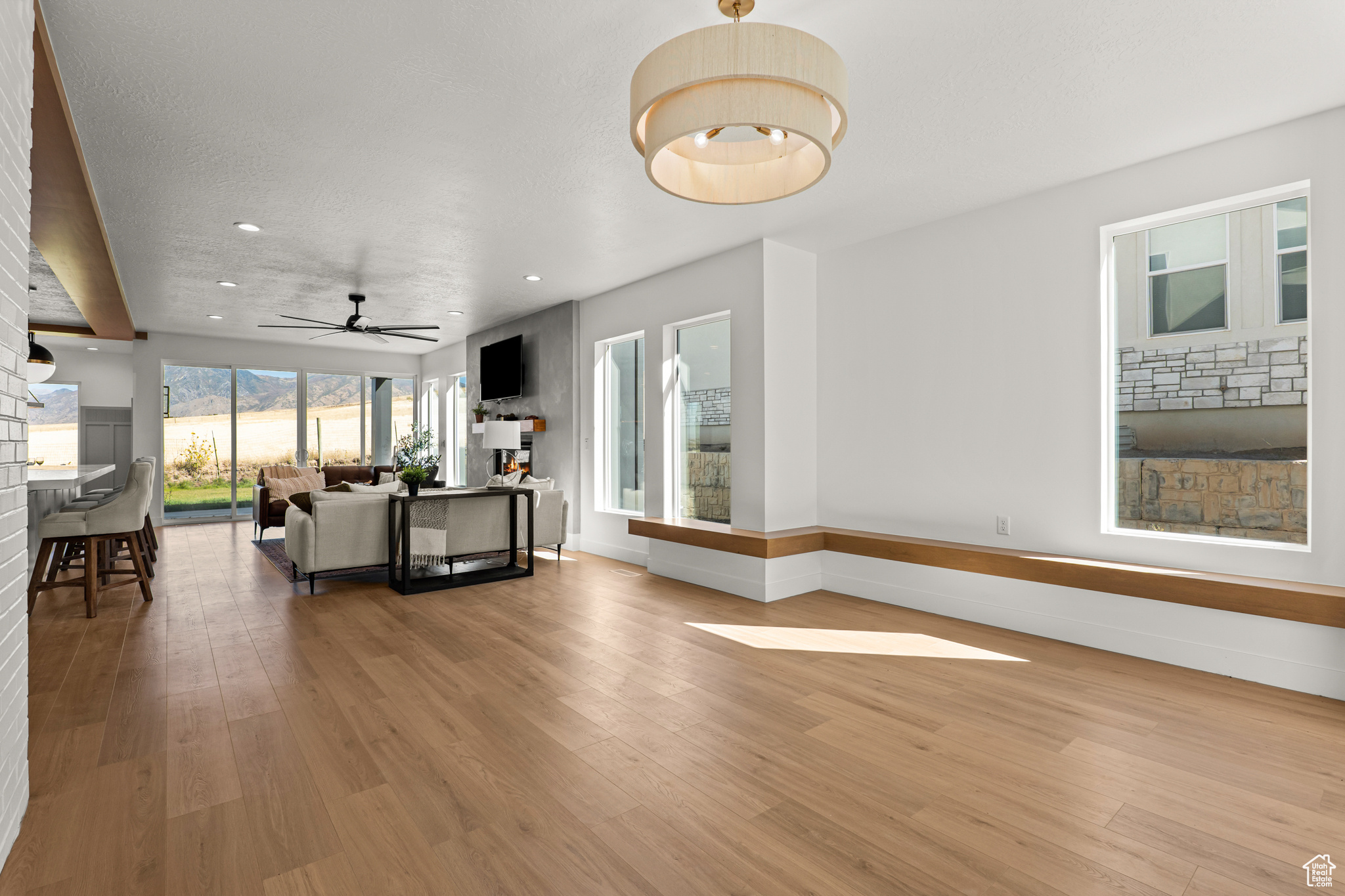 MAPLETON HEIGHTS - Residential