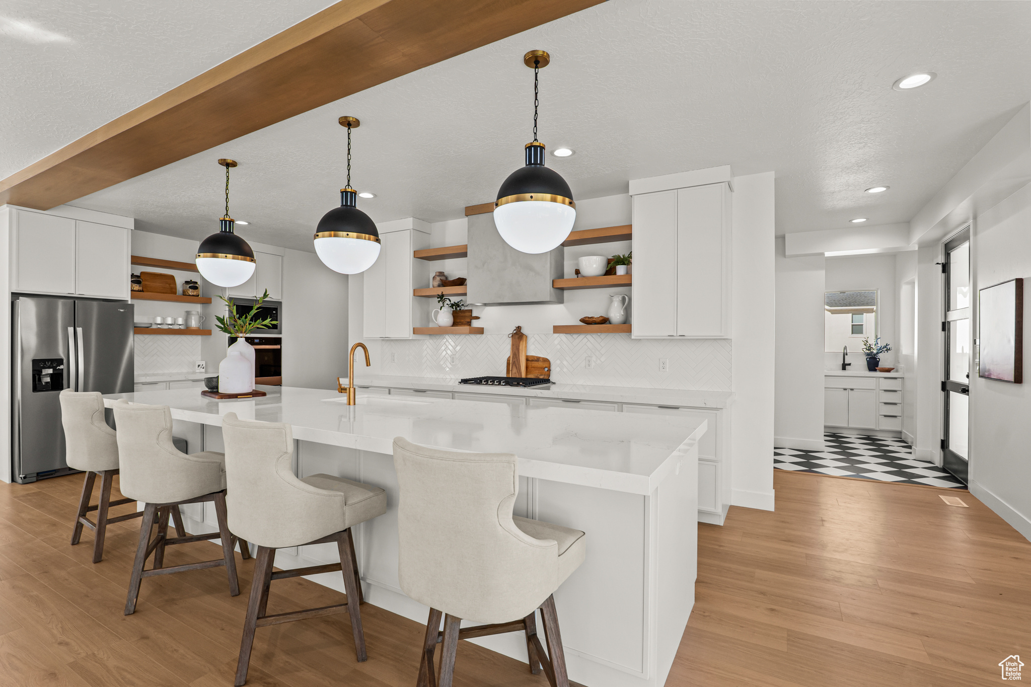 MAPLETON HEIGHTS - Residential