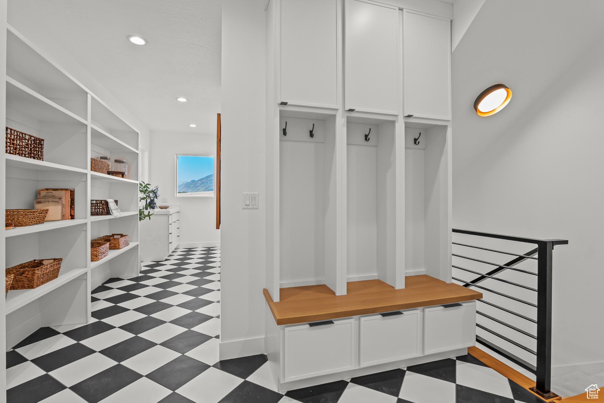 MAPLETON HEIGHTS - Residential