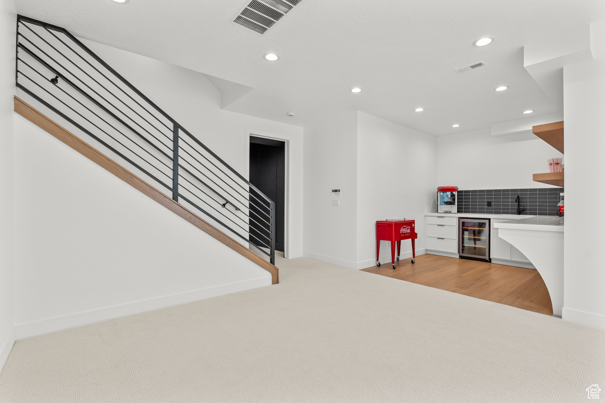MAPLETON HEIGHTS - Residential