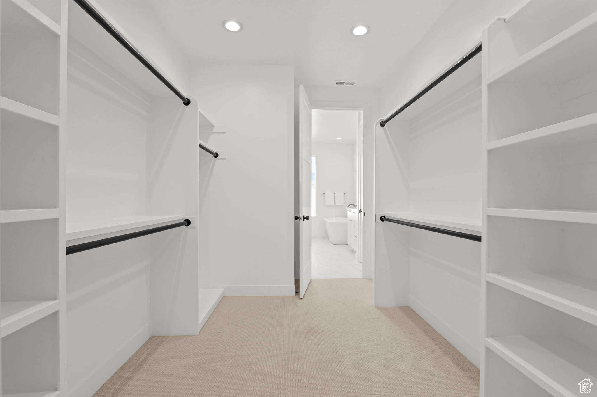 MAPLETON HEIGHTS - Residential