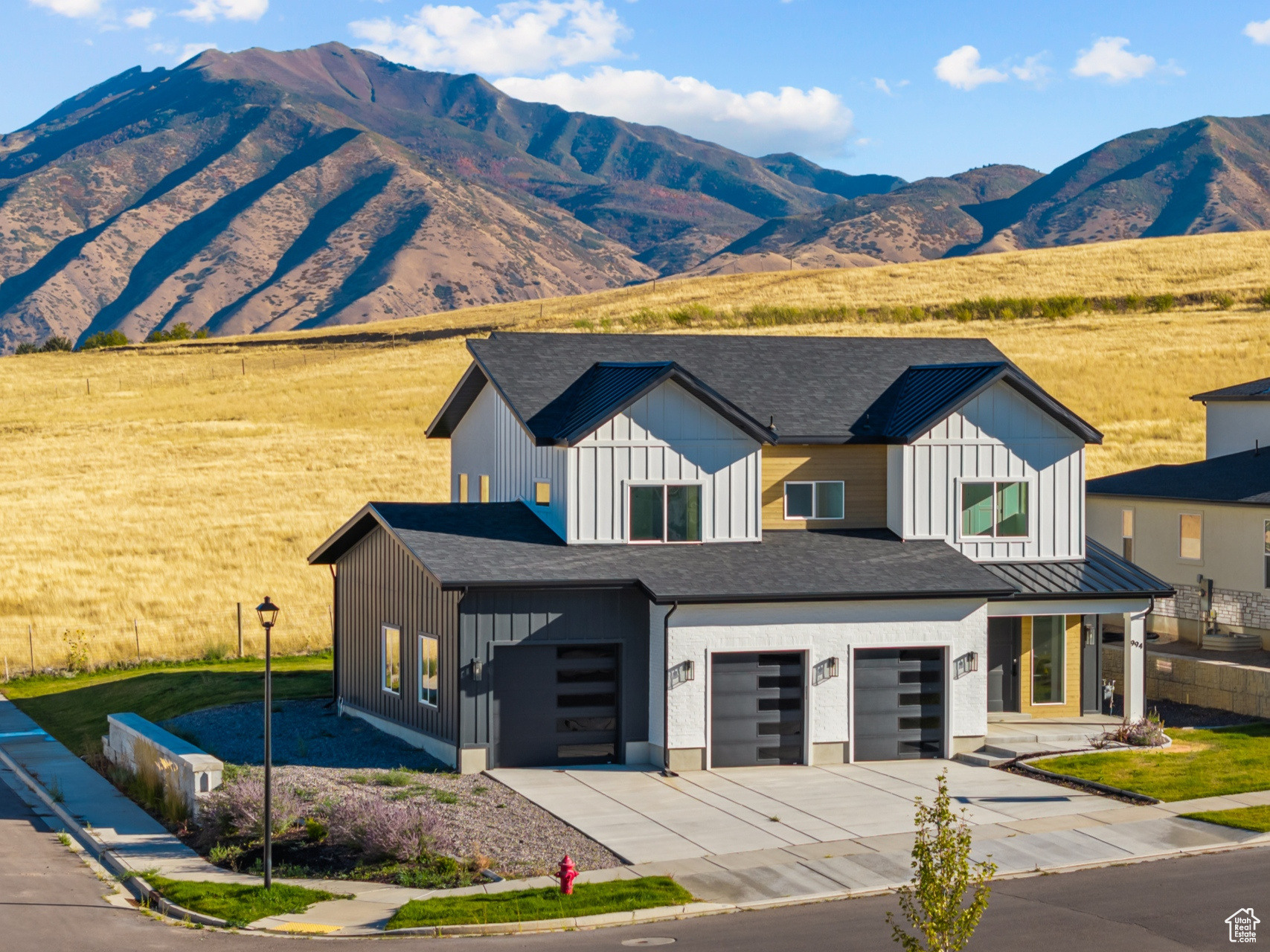 MAPLETON HEIGHTS - Residential