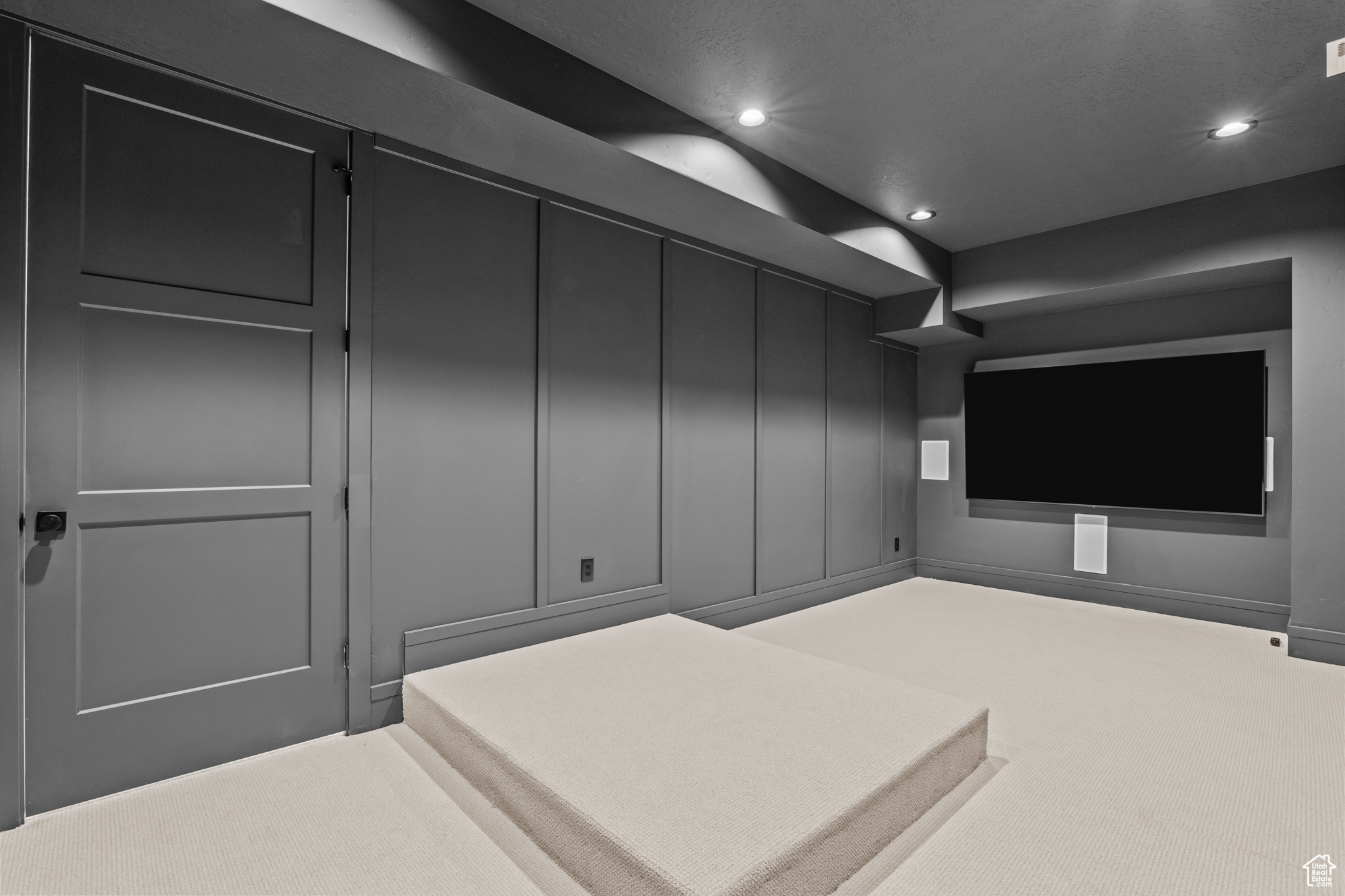 MAPLETON HEIGHTS - Residential