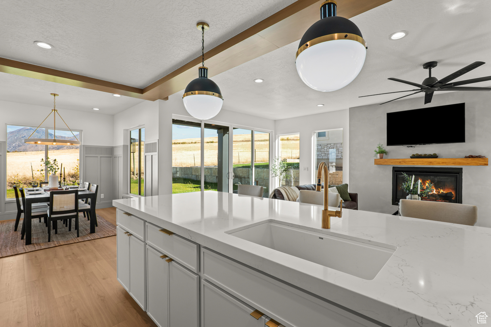 MAPLETON HEIGHTS - Residential
