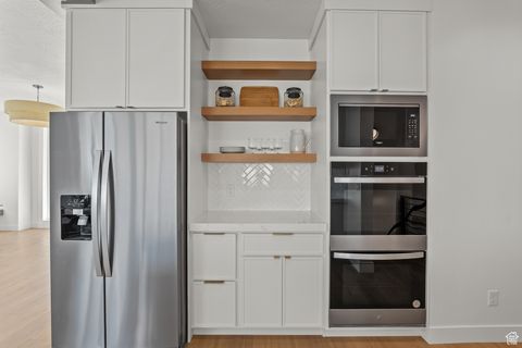 Tiny photo for 994 W UNION BENCH DR, Mapleton, UT 84664 (MLS # 2113963)