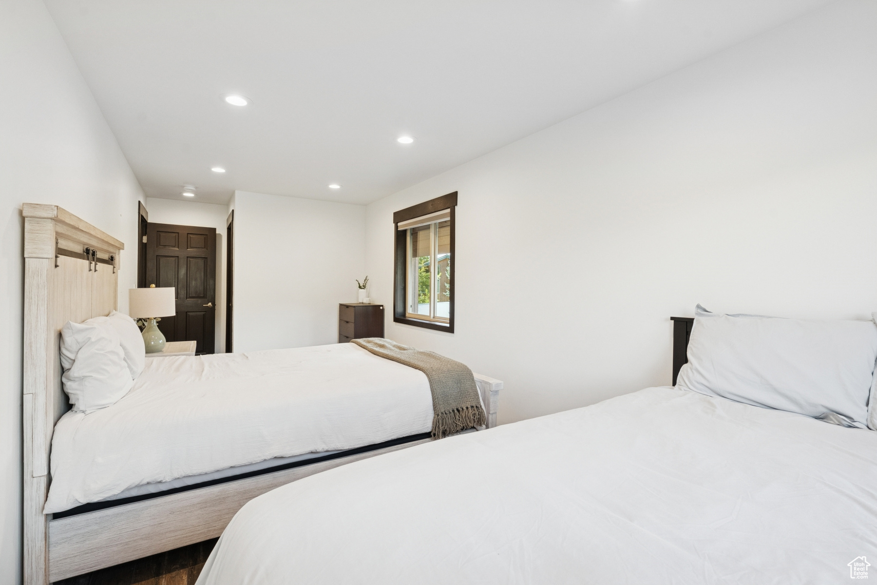 HIGHLAND ESTATES - Residential