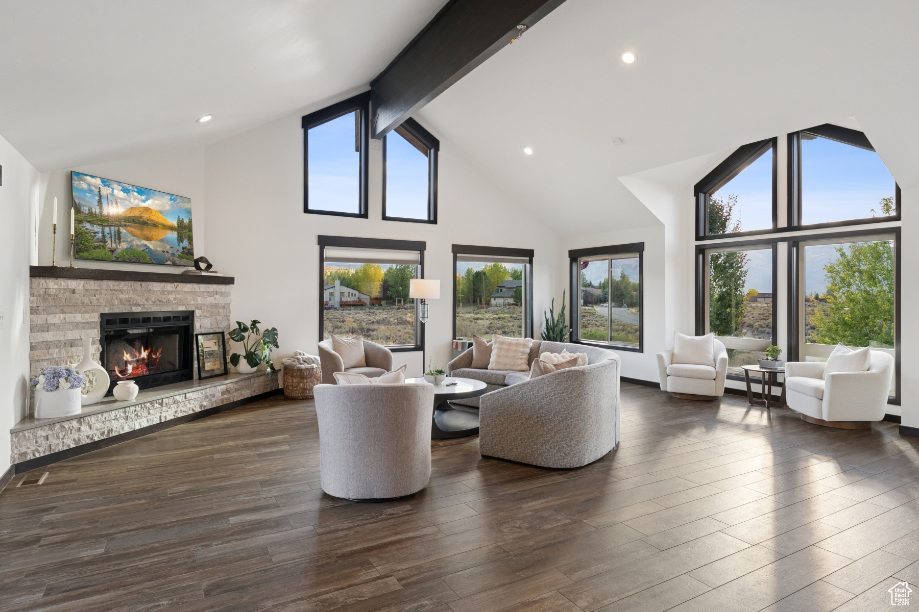 HIGHLAND ESTATES - Residential