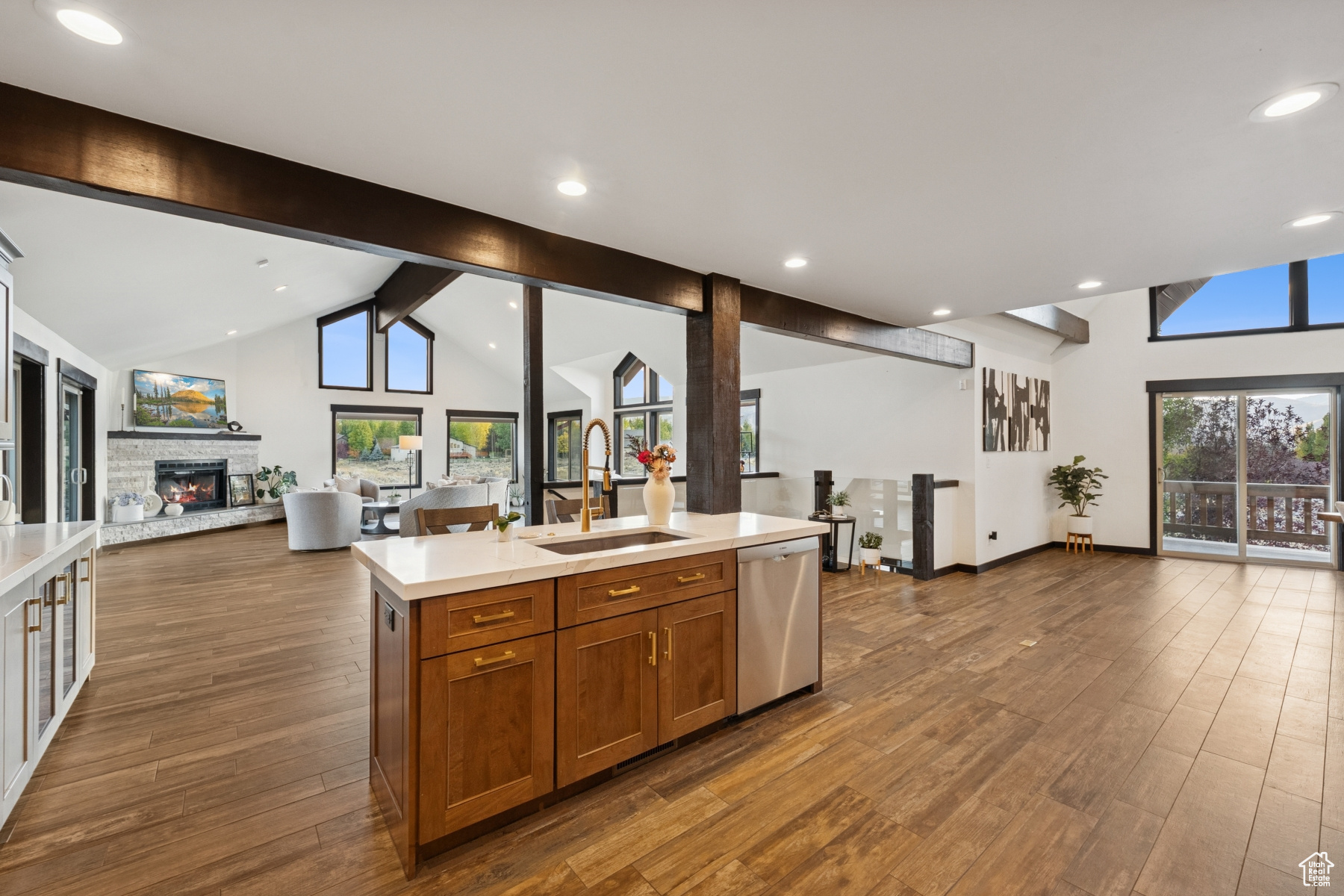 HIGHLAND ESTATES - Residential